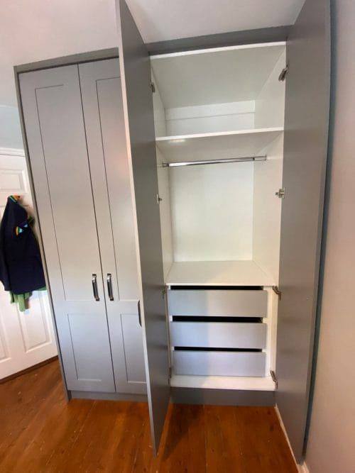 Wardrobe internal fit-out
